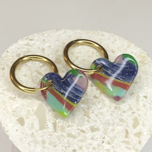 Boucles d'Oreilles Créoles Pampilles Cœurs - Multicolore