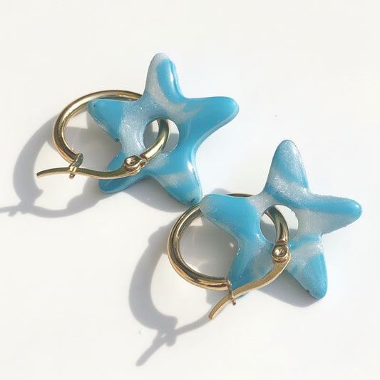 Boucles d'Oreilles Créoles Pampilles Etoiles - Bleu Ciel