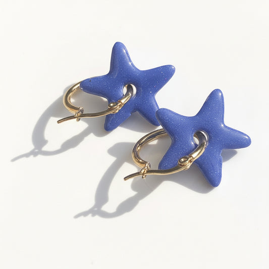 Boucles d'Oreilles Créoles Pampilles Etoiles - Bleu Roi Nacré