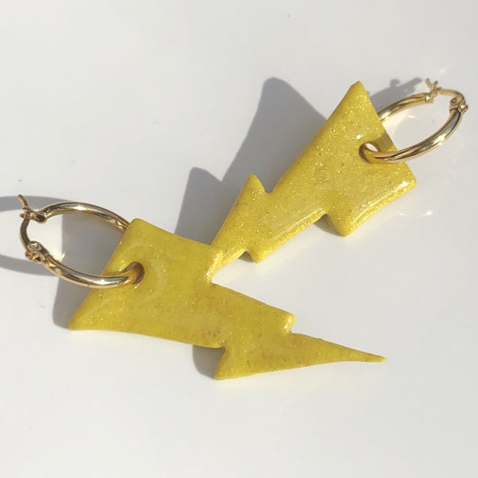 Boucles d'Oreilles Créoles Pampilles Eclairs - Jaune Soleil et Or