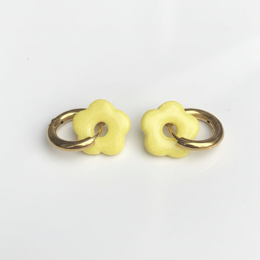 Boucles d'Oreilles Créoles Petites Pampilles Fleurs - Jaune Citron