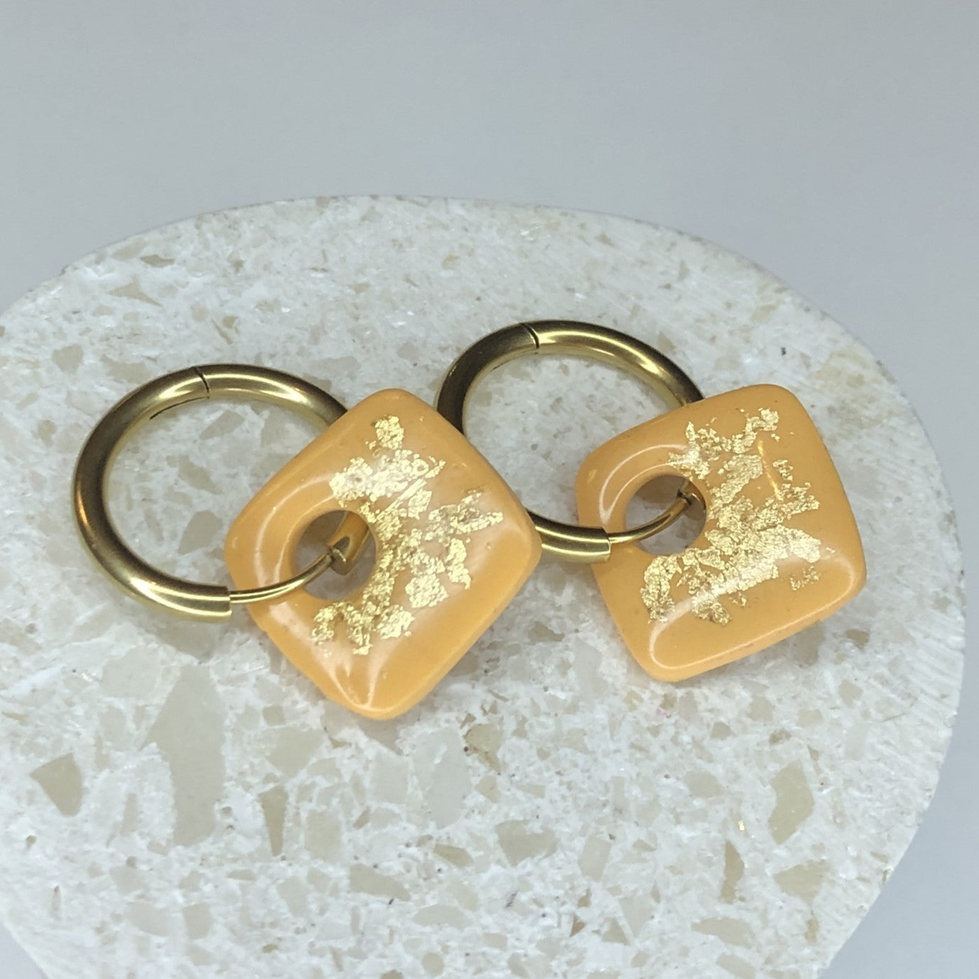 Boucles d'Oreilles Créoles Pampilles Carrées - Pêche et Or