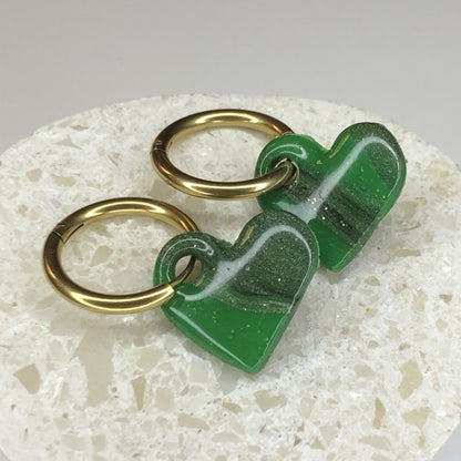Boucles d'Oreilles Créoles Pampilles Cœurs - Vert Thé