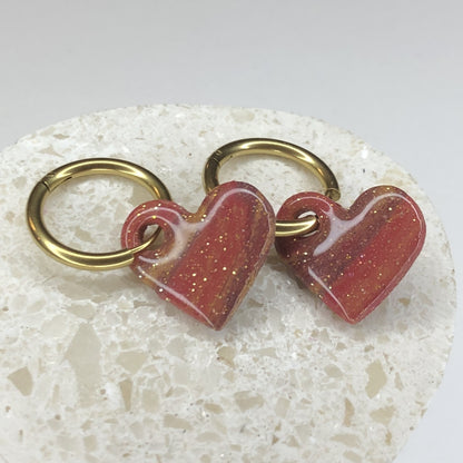 Boucles d'Oreilles Créoles Pampilles Cœurs - Rouge Couché de Soleil