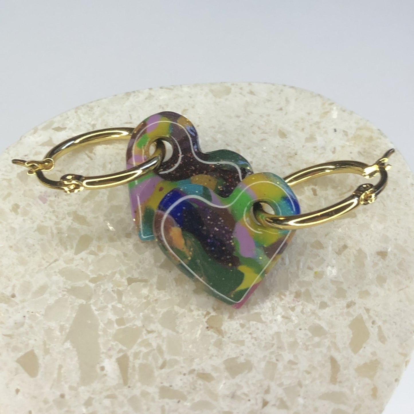 Boucles d'Oreilles Créoles Pampilles Cœurs - Multicolore