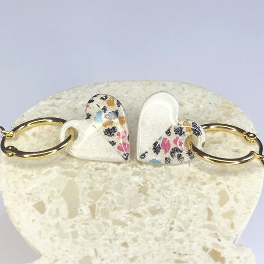 Boucles d'Oreilles Créoles Pampilles Cœurs - Duo Blanc Nacré et Léopard