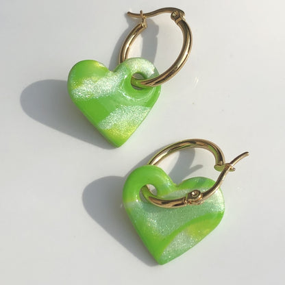 Boucles d'Oreilles Créoles Pampilles Cœurs - Vert Primevère