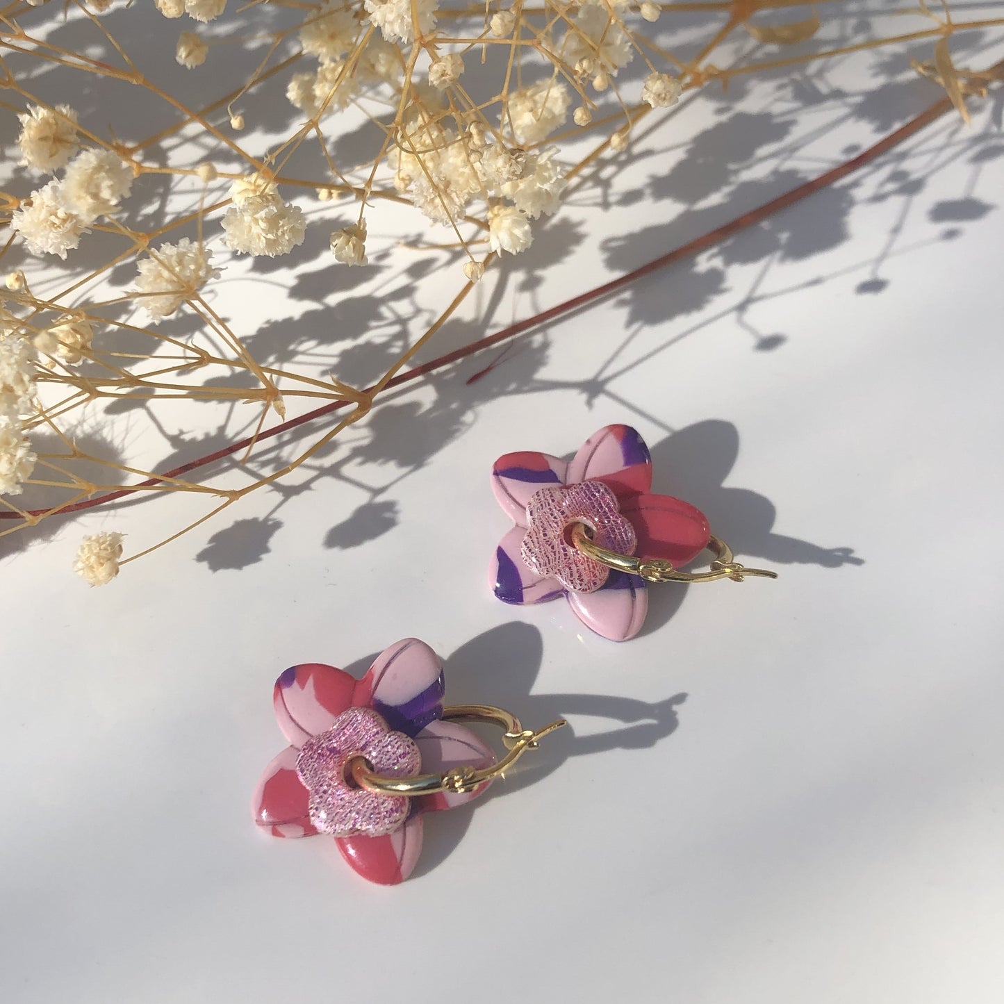 Boucles d'Oreilles Créoles Pampilles Fleurs Duo - Fuchsia, Rose Light