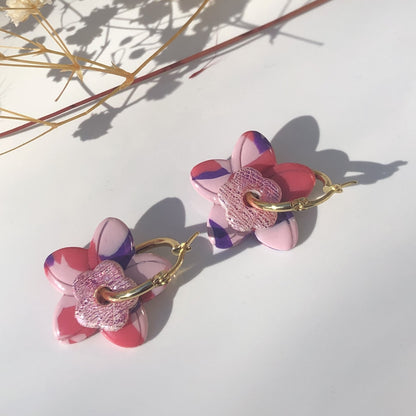 Boucles d'Oreilles Créoles Pampilles Fleurs Duo - Fuchsia, Rose Light