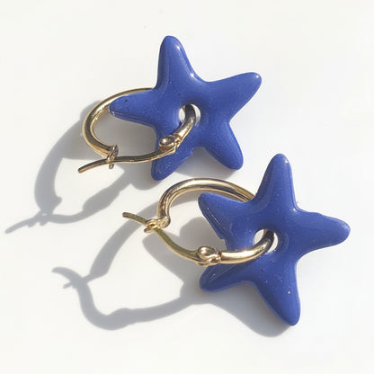 Boucles d'Oreilles Créoles Pampilles Etoiles - Bleu Roi Nacré