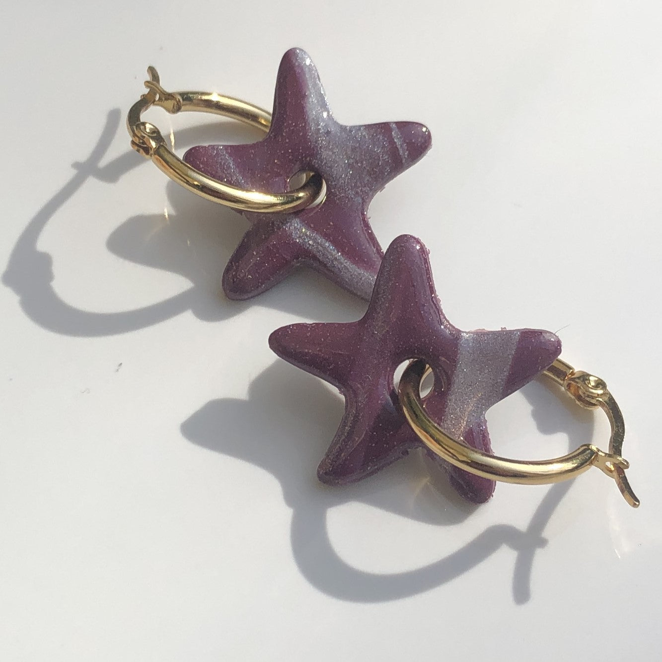 Boucles d'oreilles Créoles Pampilles Étoiles – Acier Inoxydable & Argile Polymère