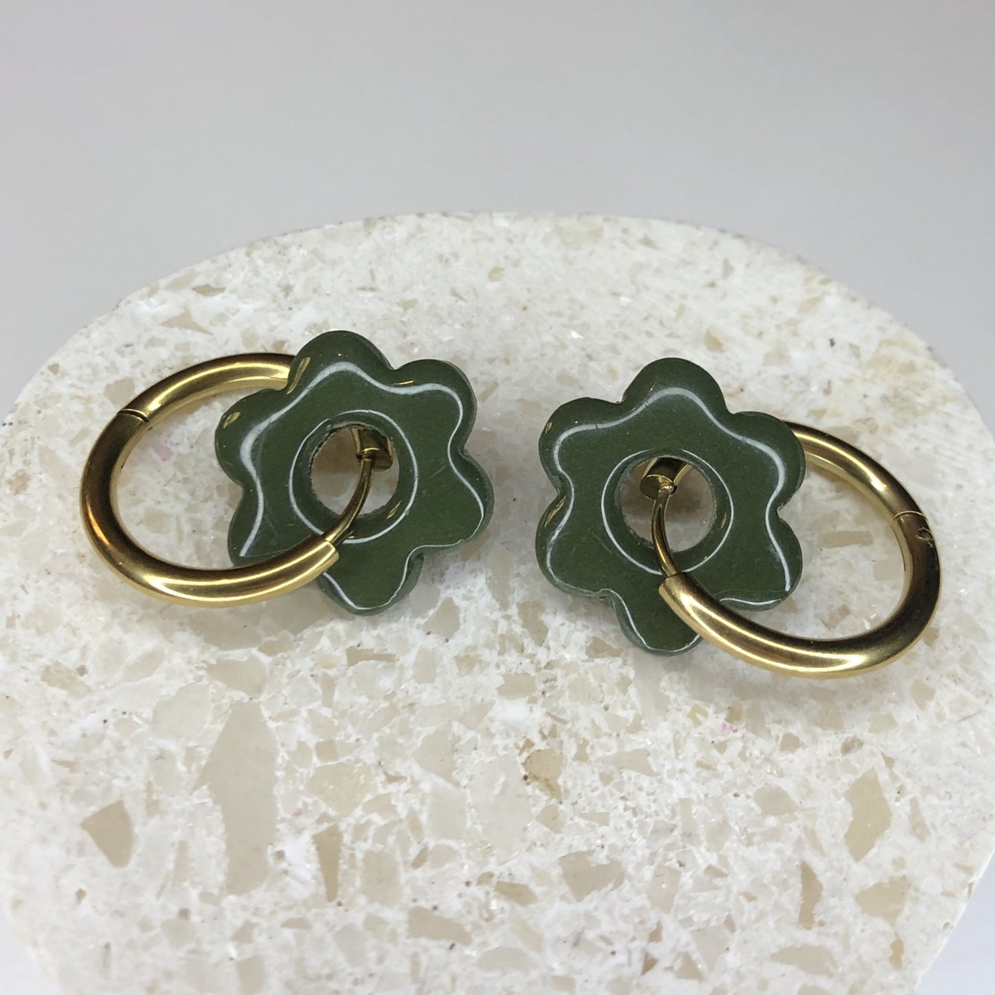 Boucles d'Oreilles Créoles Pampilles Fleurs - Vert Impérial