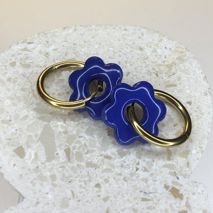 Boucles d'Oreilles Créoles Pampilles Fleurs - Bleu Ultra Marin