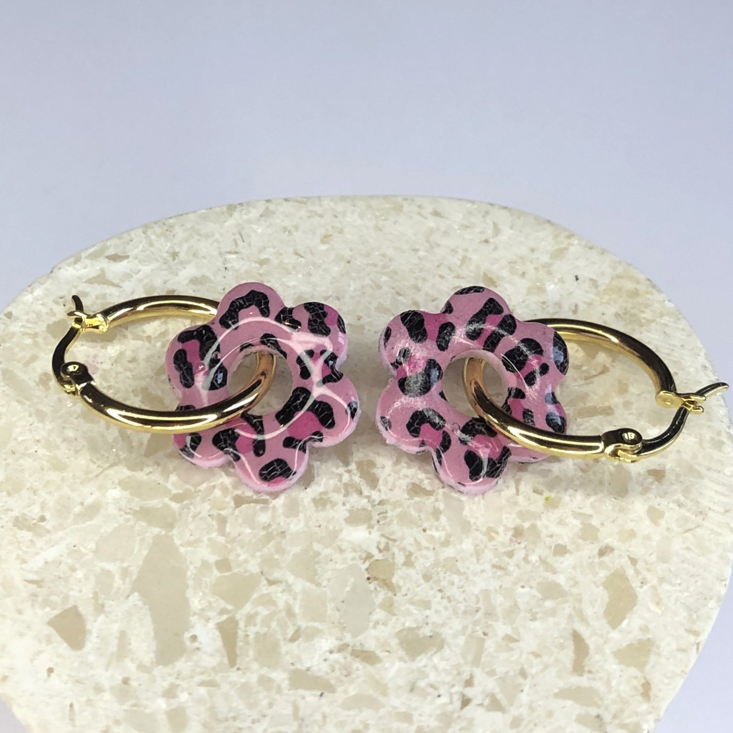 Boucles d'Oreilles Créoles Pampilles Fleurs - Léopard Rose Light