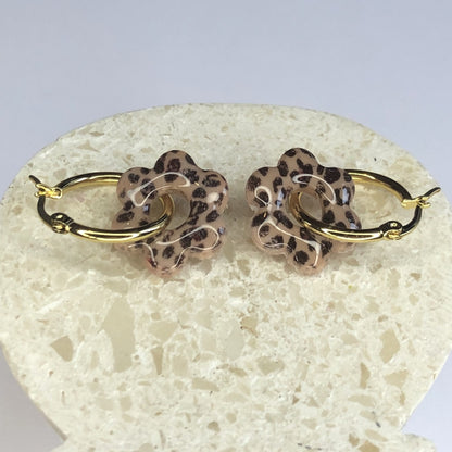Boucles d'Oreilles Créoles Pampilles Fleurs - Léopard Beige