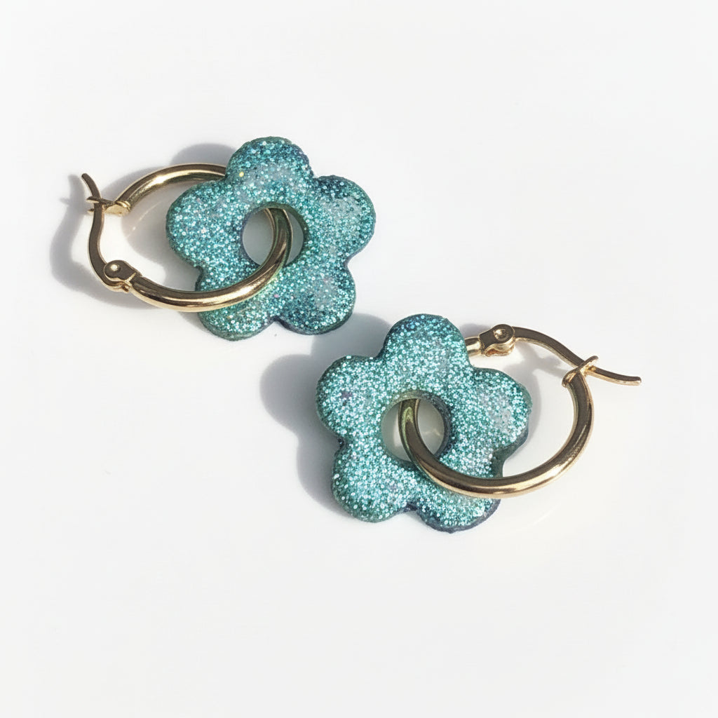 Boucles d'Oreilles Créoles Pampilles Fleurs 5 Pétales - Vert Bouteille Paillettées