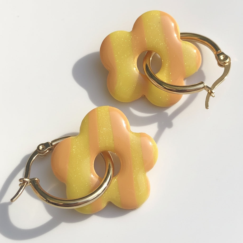 Boucles d'Oreilles Créoles Pampilles Fleurs Pop - Jaune Citron et Orange Papaye Rayé