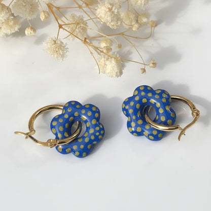 Boucles d'Oreilles Créoles Pampilles Fleurs - Bleu Pacifique à Pois