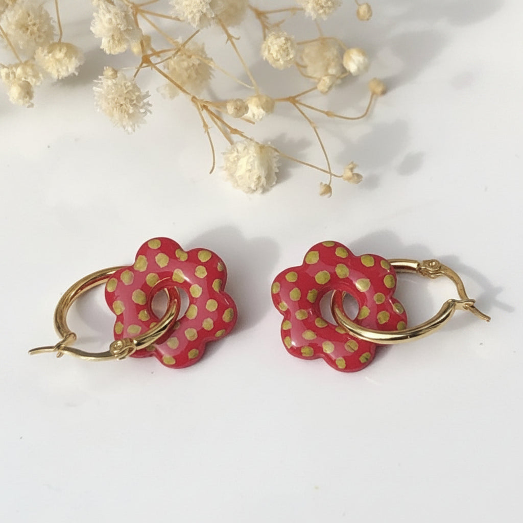 Boucles d'Oreilles Créoles Pampilles Fleurs - Rouge Cerise à Pois