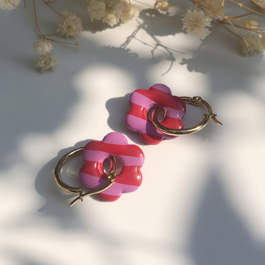 Boucles d'Oreilles Créoles Pampilles Fleurs - Rayées Rose et Rouge