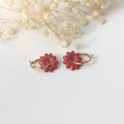 Boucles d'Oreilles Créoles Pampilles Fleurs - Rouge Galaxie