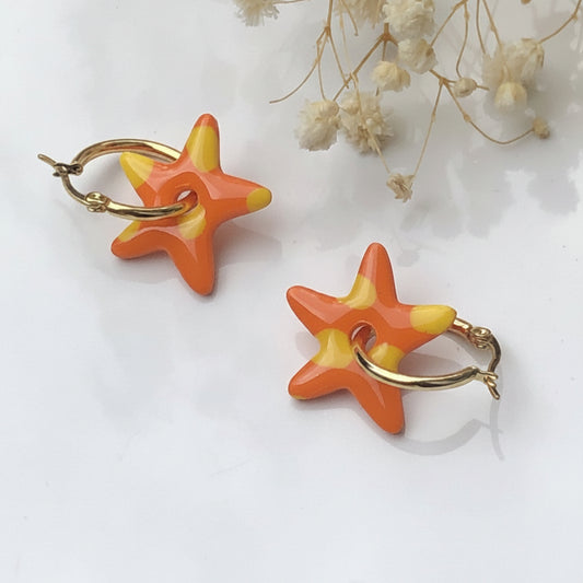 Boucles d'Oreilles Créoles Pampilles Étoiles - Orange Tangerine à Pois
