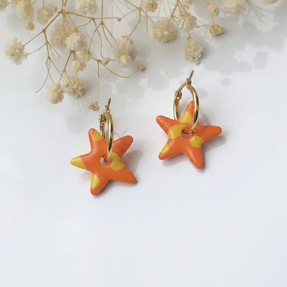 Boucles d'Oreilles Créoles Pampilles Étoiles - Orange Tangerine à Pois