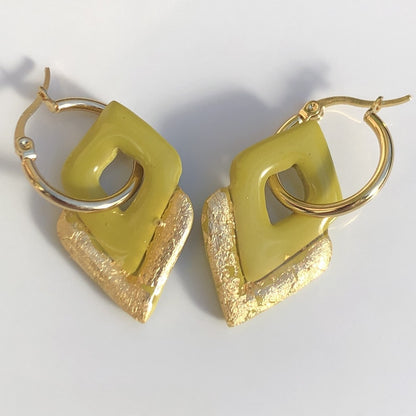 Boucles d'Oreilles Créoles Pampilles Losanges - Jaune Roseau et Or