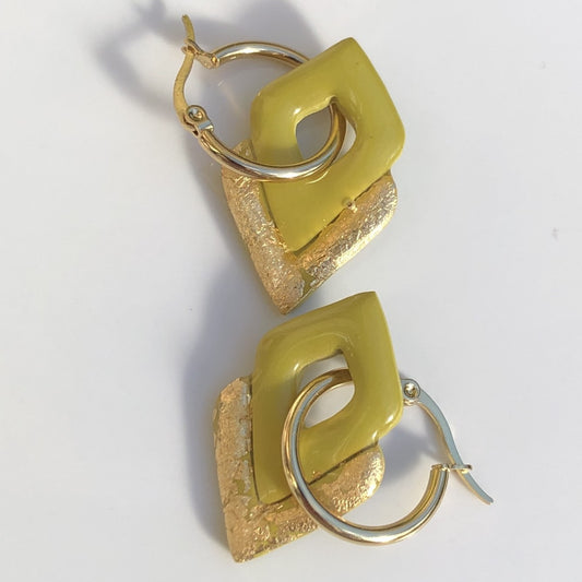 Boucles d'Oreilles Créoles Pampilles Losanges - Jaune Roseau et Or