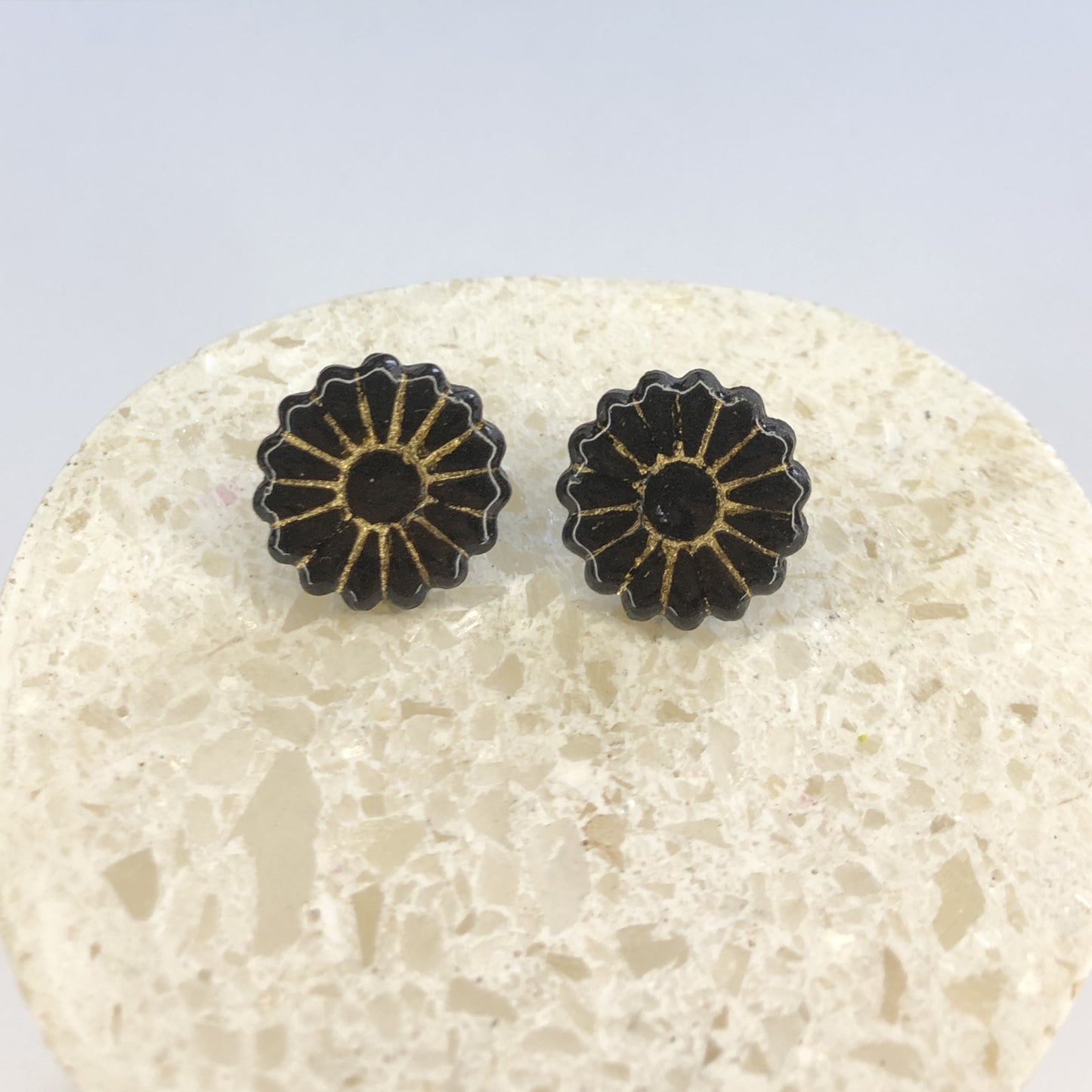 Puces d'Oreilles Fleurs - Noir et Or