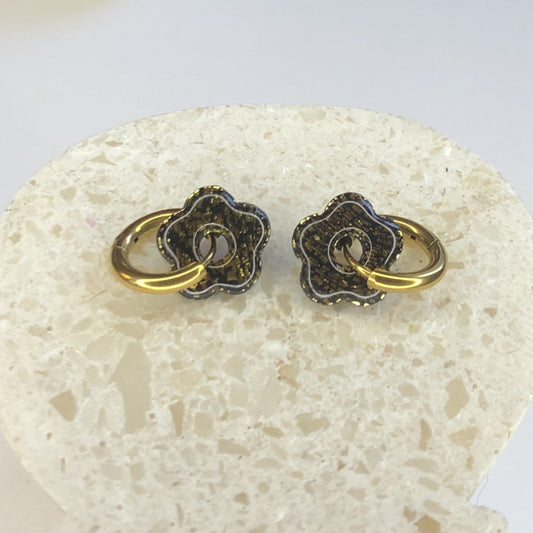 Boucles d'Oreilles Créoles Pampilles Small Fleurs - Noir et Or