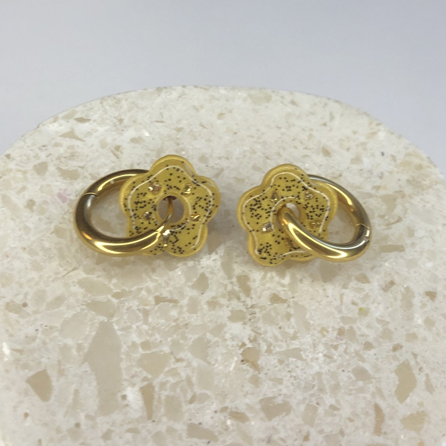 Boucles d'Oreilles Créoles Pampilles Small Fleurs - Beige Pailletées