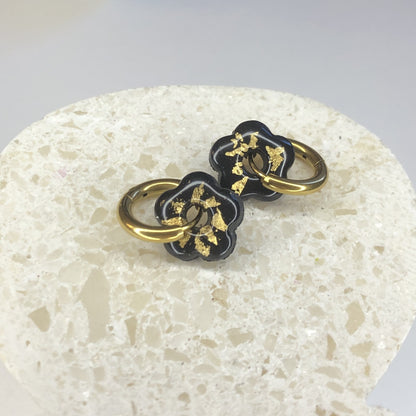 Boucles d'Oreilles Créoles Pampilles Small Fleurs - Noir et Or