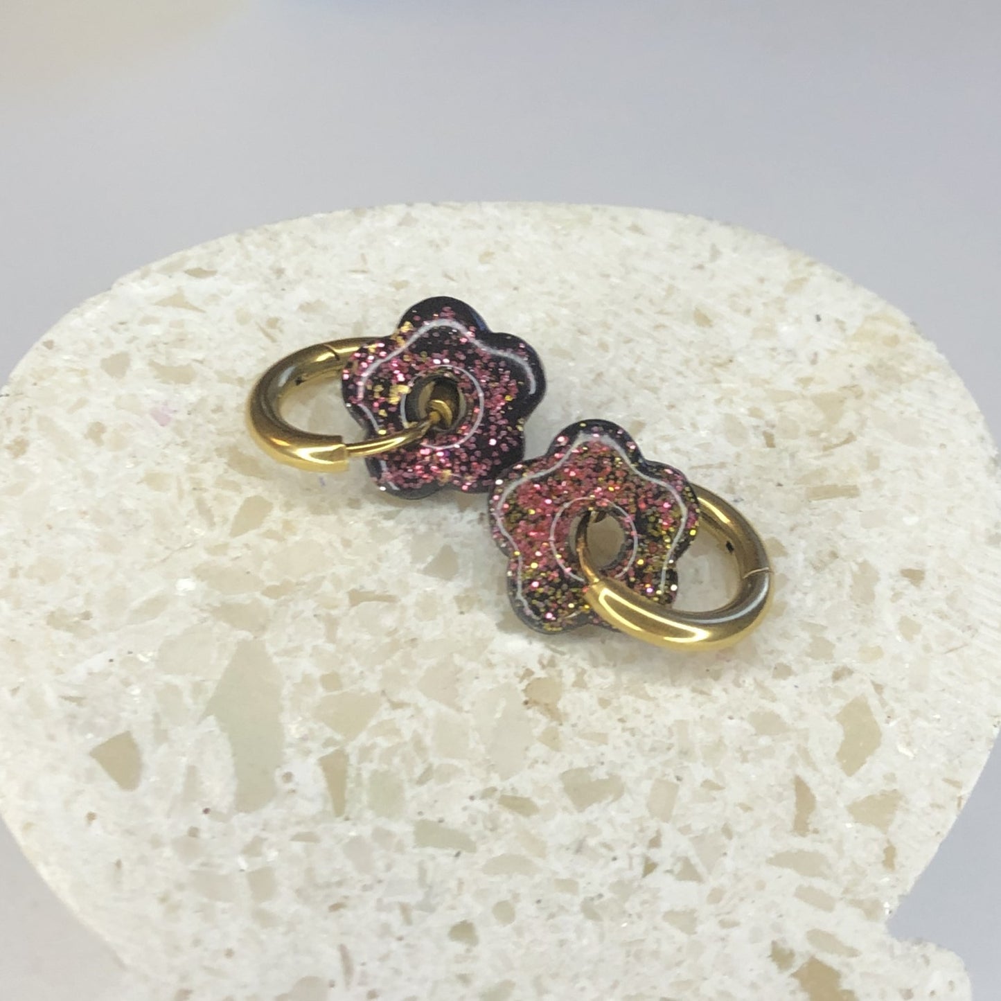 Boucles d'Oreilles Créoles Pampilles Small Fleurs - Noir Pailletées