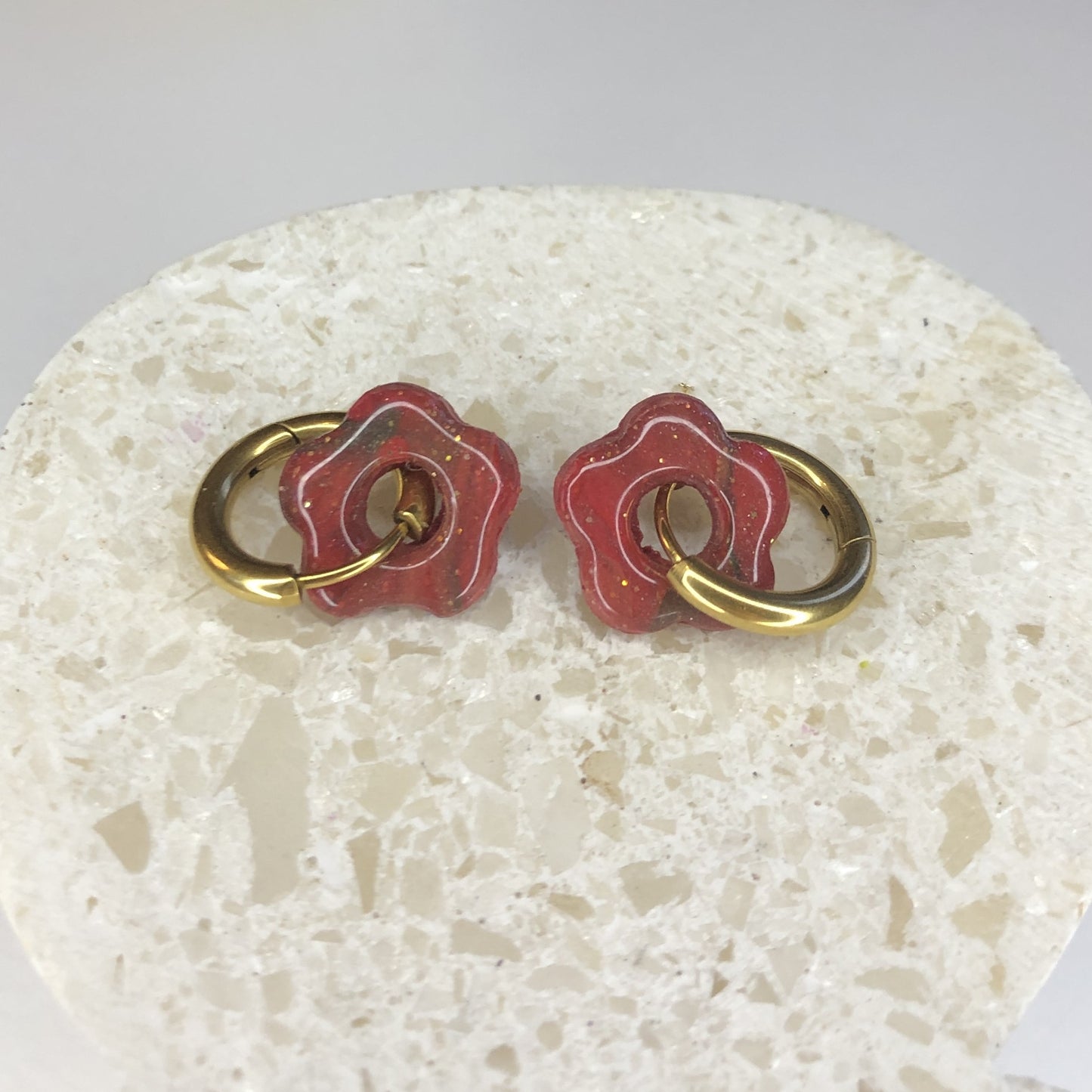 Boucles d'Oreilles Créoles Pampilles Small Fleurs - Violet et Bordeaux