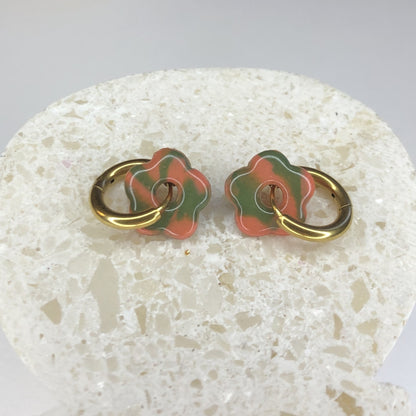 Boucles d'Oreilles Créoles Pampilles Small Fleurs - Corail et Vert Feuille