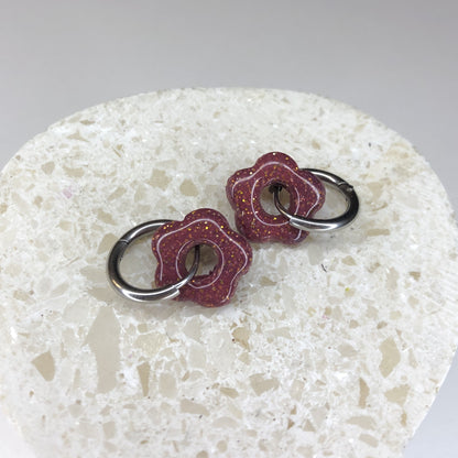 Boucles d'Oreilles Créoles Pampilles Small Fleurs - Violet Prune Pailletées