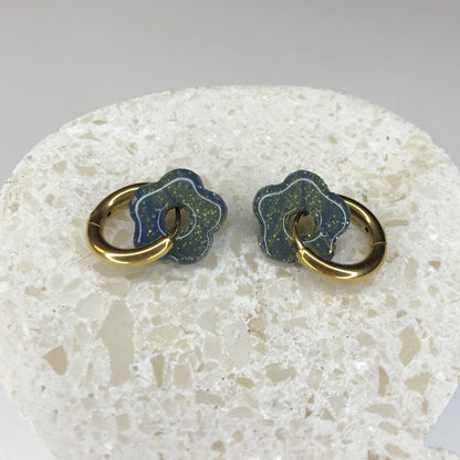 Boucles d'Oreilles Créoles Pampilles Small Fleurs - Bleu Nuit et Or