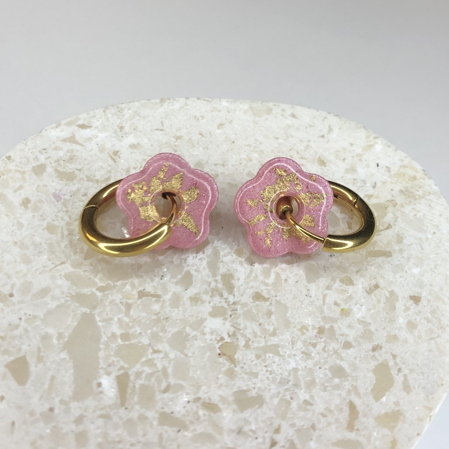 Boucles d'Oreilles Créoles Pampilles Small Fleurs - Rose Light et Or