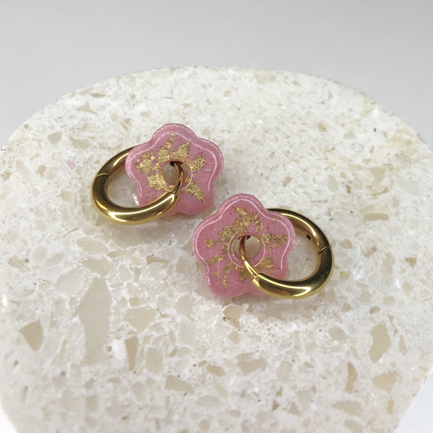 Boucles d'Oreilles Créoles Pampilles Small Fleurs - Rose Light et Or