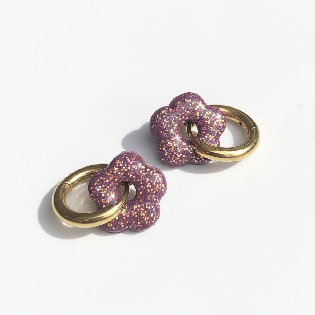 Boucles d'Oreilles Créoles Petites Pampilles Fleurs - Bordeaux Cassis Paillettées