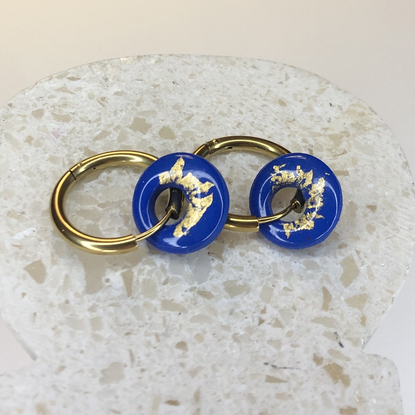Boucles d'Oreilles Créoles Pampilles Small Rondes - Bleu Pacifique et Or